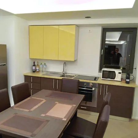 Cortina Academy - Ana's * Bucharest